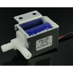 Elektromagnetický ventil 12V na vodu plastový, vývody 5,5mm